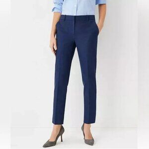 Ann Taylor the Eva Ankle Pant in Lightweight Refined Denim - Size 4